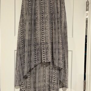 Forever 21 Black and White Maxi Skirt